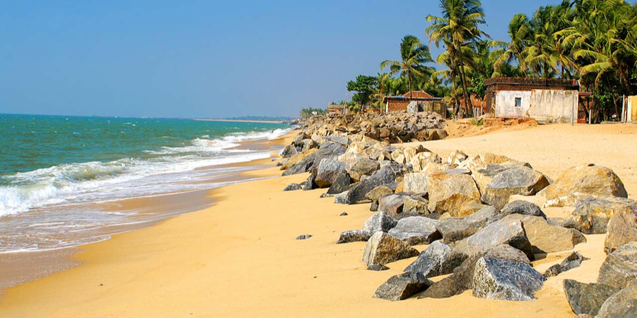 Places to Visit Ullal Beach, Mangalore